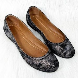 Frye Textured Black and Gray Loafers